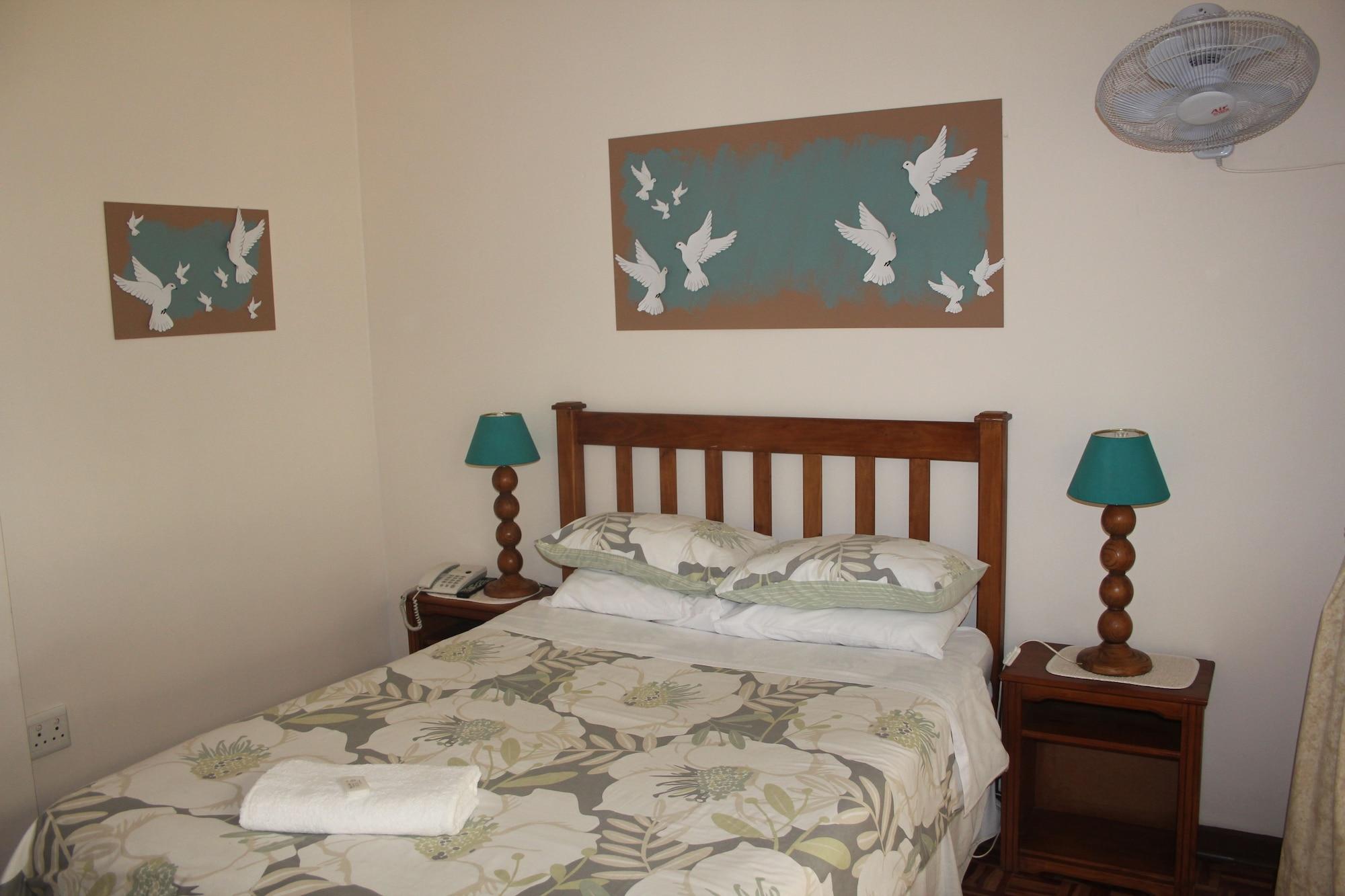 Dove'S Nest Guest House Kempton Park Exterior photo