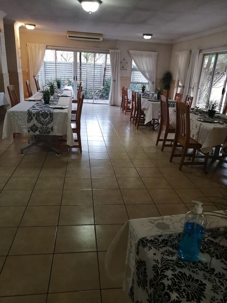 Dove'S Nest Guest House Kempton Park Exterior photo