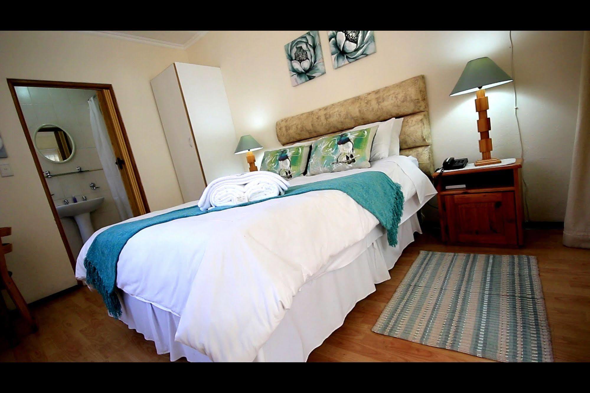 Dove'S Nest Guest House Kempton Park Exterior photo